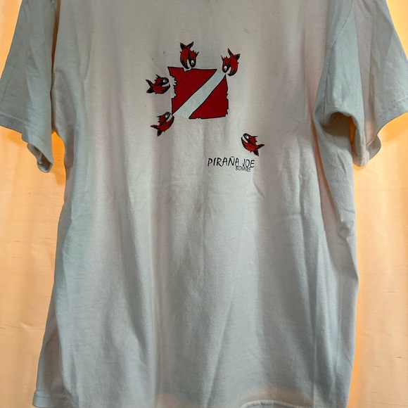 Pirana Joe tshirt. Men’s Large. Fun fish tag - Picture 5 of 9
